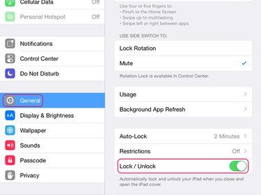 Select Lock/Unlock to enable or disable Smart Cover sleep settings.